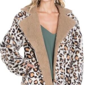 Alice Blue Reversible Leopard Sherpa Jacket